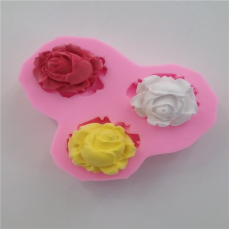Καλούπι σιλικόνης με τριανταφυλλάκια 6.8x6.8x1.5cm