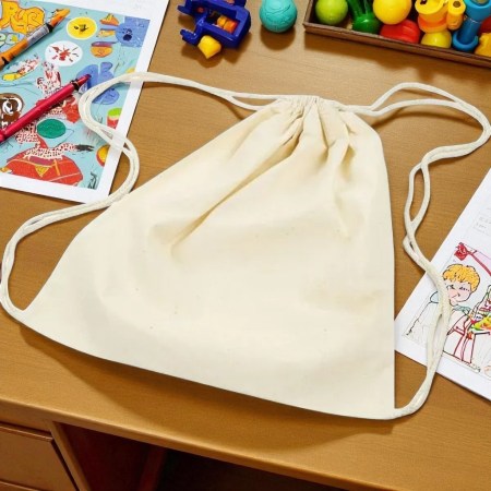 Υφασμάτινη Τσάντα Πλάτης 41x37cm